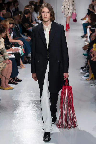 Look 51